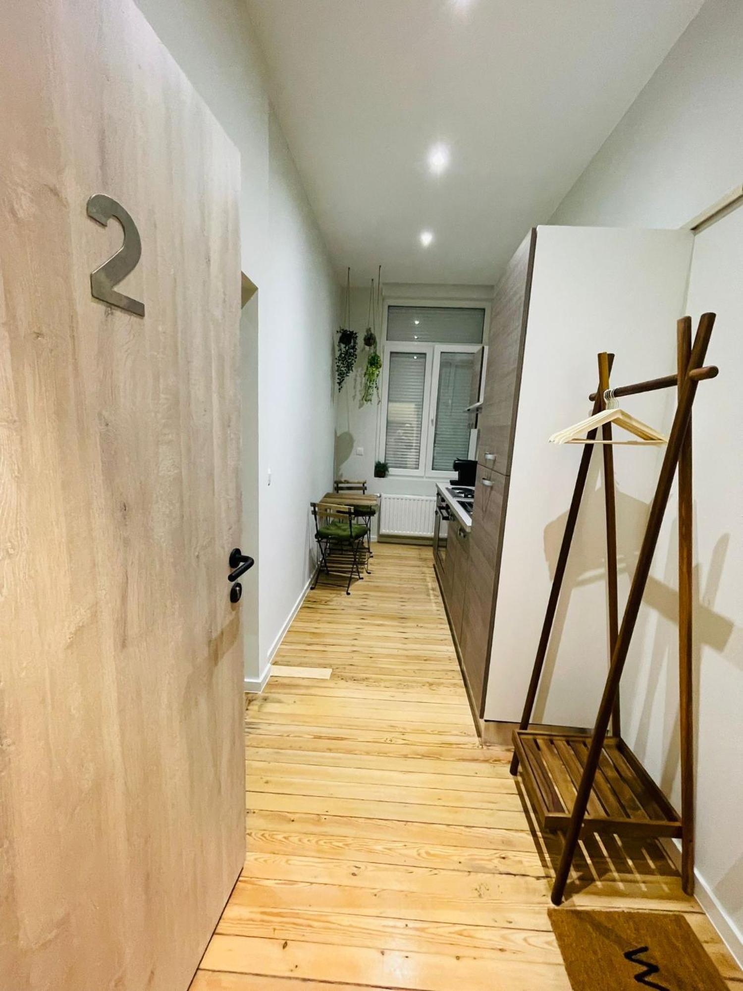Appartement Exotique Avec Bain Balneo Liège Kültér fotó